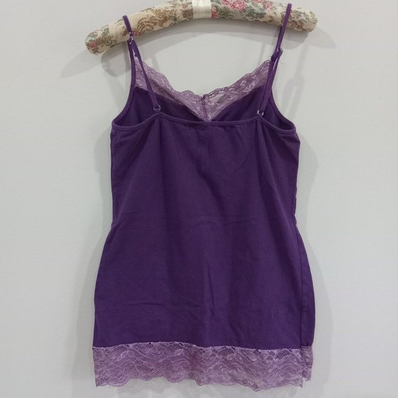 Purple lace tank - Picture 2 of 4